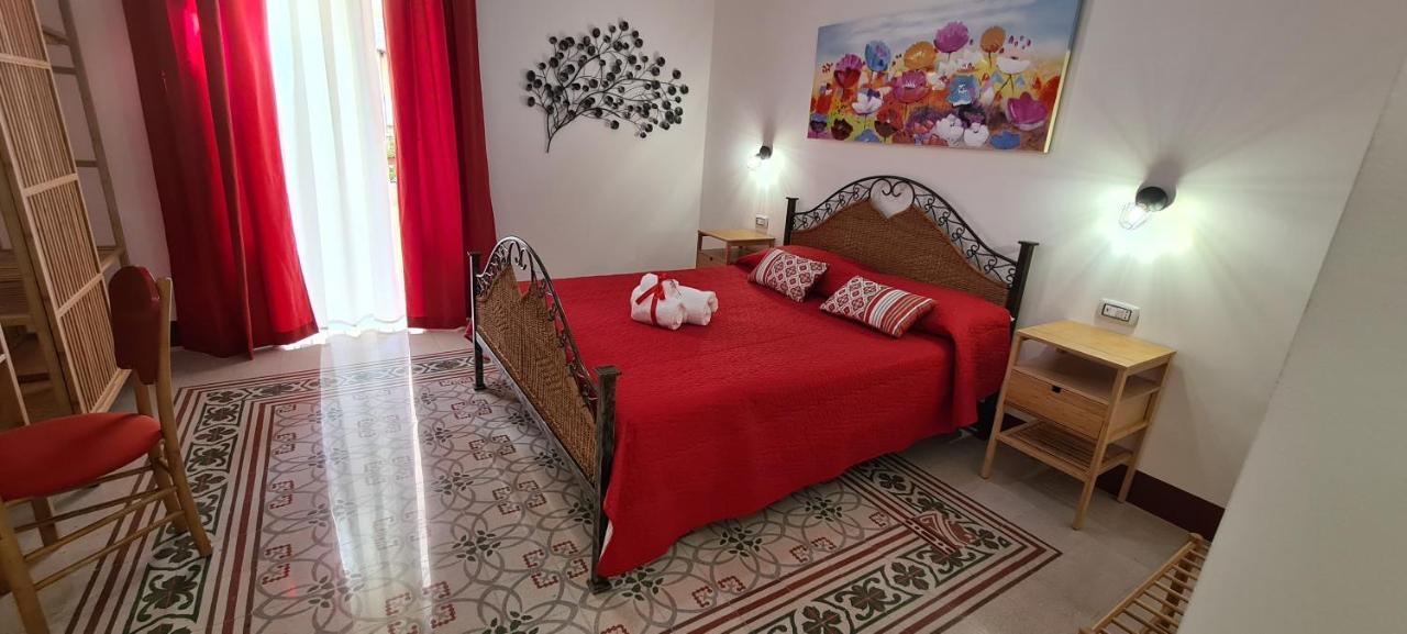 Ballaro Guest House Палермо Экстерьер фото